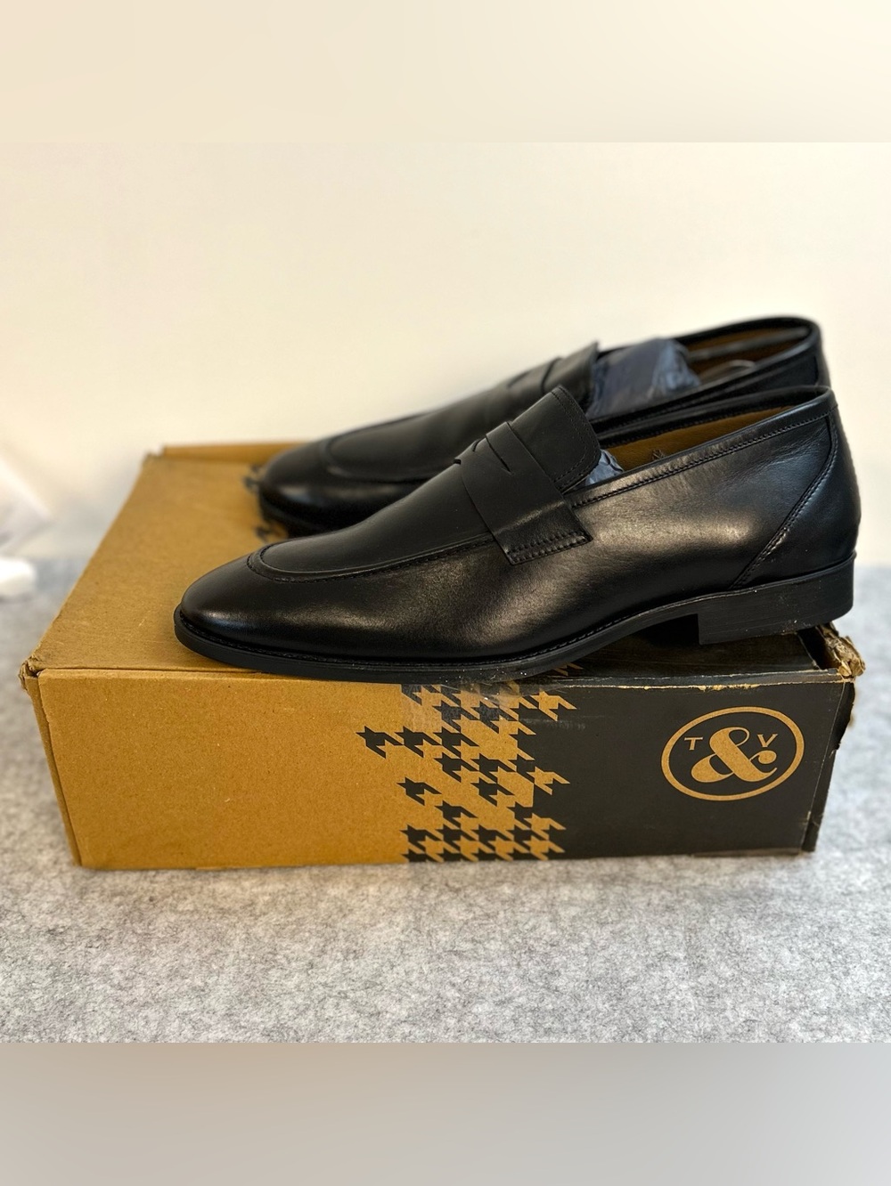 New Thomas & Vine Bishop Men’s Black Leather Loafers Dress Shoes / Size 13